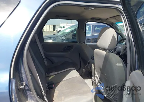 2002 Ford Escape Xlt z USA, uszkodzony, nr VIN 1FMCU03132KA78197